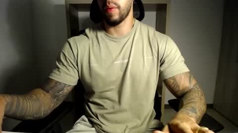 Snapshot of loganhod chatting on 07/23/26, 03:04 Logan Wolfp online show from 07/23/26, 03:04