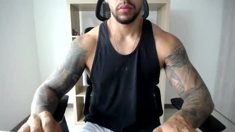 Snapshot of loganhod chatting on 07/26/26, 02:24 Logan Wolfp online show from 07/26/26, 02:24