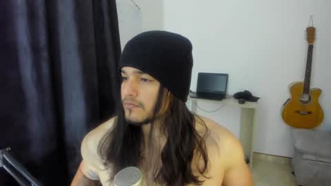 Snapshot of loganhot22 chatting on 01/14/25, 06:13 Logan online show from 01/14/25, 06:13