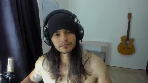 Snapshot of loganhot22 chatting on 03/03/25, 12:37 Logan online show from 03/03/25, 12:37