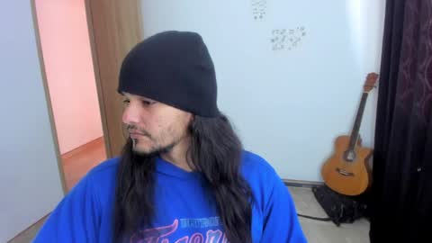 Snapshot of loganhot22 chatting on 04/30/26, 01:06 Logan online show from 04/30/26, 01:06