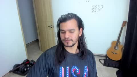 Snapshot of loganhot22 chatting on 05/12/26, 06:32 Logan online show from 05/12/26, 06:32