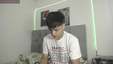 loganjhonson19 online show from 01/06/26, 02:04