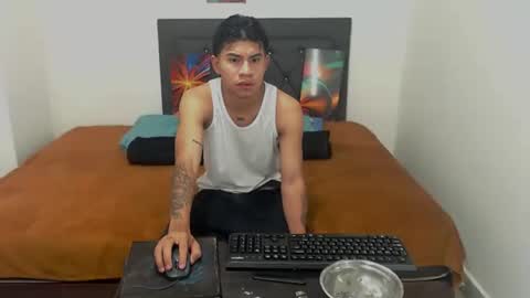 logannthh online show from 10/23/25, 09:52