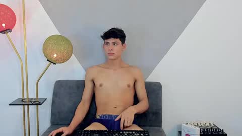 Snapshot of loganoficialx chatting on 12/05/24, 09:28 loganoficialx online show from 12/05/24, 09:28