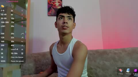 logantwink18 online show from 01/12/26, 02:17