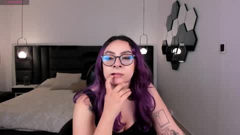 Snapshot of loiseharper chatting on 06/06/26, 07:07 Loise online show from 06/06/26, 07:07