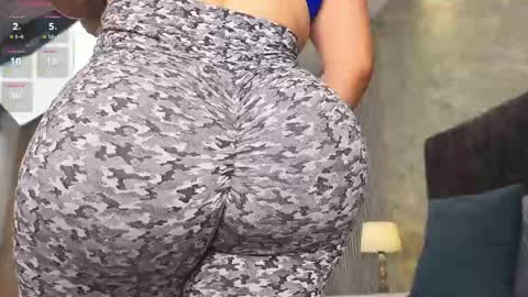 Lola Sweet online show from 04/28/26, 11:48
