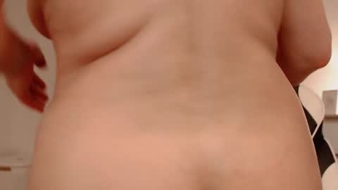 Snapshot of lola_anderson chatting on 02/27/26, 05:51 Lola online show from 02/27/26, 05:51