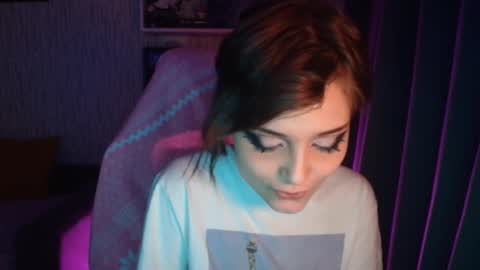 lola online show from 01/08/25, 02:14