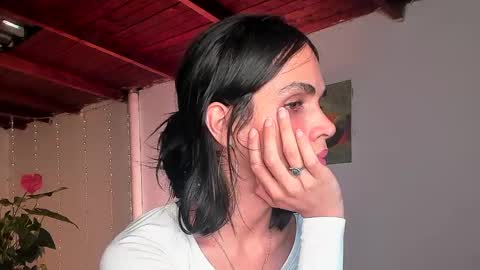 Snapshot of lola_cocks chatting on 02/28/25, 03:48 mara online show from 02/28/25, 03:48