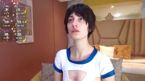 Snapshot of lola_creamy chatting on 09/30/25, 01:38 Lola online show from 09/30/25, 01:38