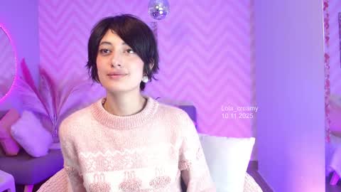 Lola online show from 11/10/25, 04:50