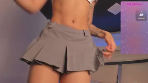 lola_js online show from 09/25/25, 09:51