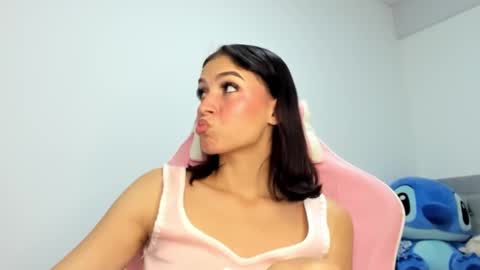 Snapshot of lola_kamila chatting on 02/22/25, 03:45 Lola Kamila online show from 02/22/25, 03:45