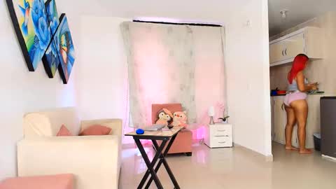 lola_lustrum online show from 05/17/26, 03:41