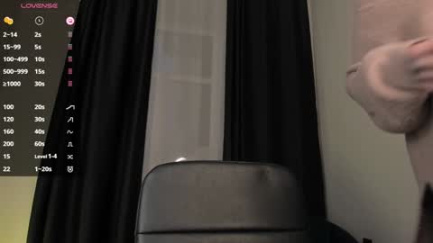 Snapshot of lola_missy chatting on 01/30/25, 05:52 Lola online show from 01/30/25, 05:52