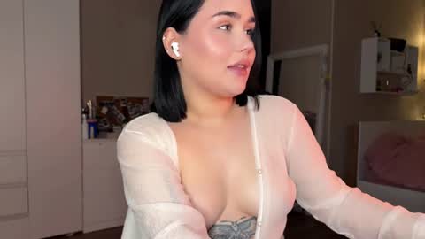 Snapshot of lola_razee chatting on 07/03/26, 11:00 lola_razee online show from 07/03/26, 11:00