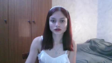 Snapshot of lola_sweetglow chatting on 07/13/26, 08:00 lola_sweetglow online show from 07/13/26, 08:00