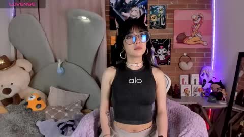Lola Bunny online show from 03/02/25, 03:45