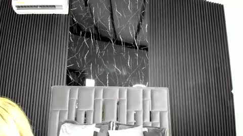 Lola Angel online show from 11/09/25, 11:41