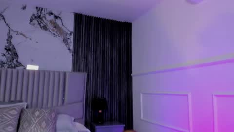 Lola Angel online show from 05/16/26, 12:29