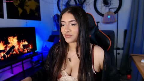 lolaasmith_21 online show from 05/24/26, 02:55