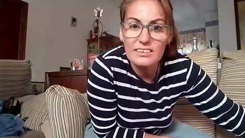 LOLA HUESO y ERIC online show from 09/30/25, 08:30