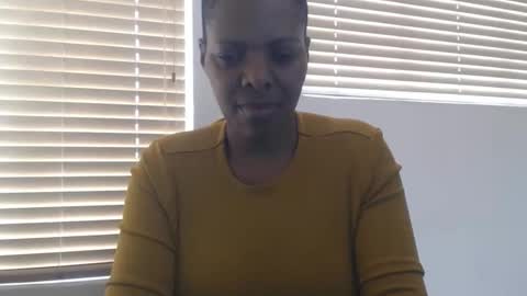 Lolalitioussss online show from 04/07/26, 09:21