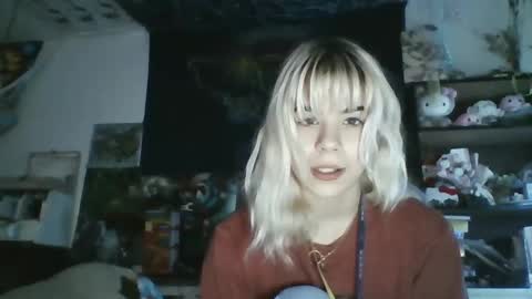 Snapshot of lolalixx6969 chatting on 12/06/24, 12:45 Lola Lixx online show from 12/06/24, 12:45