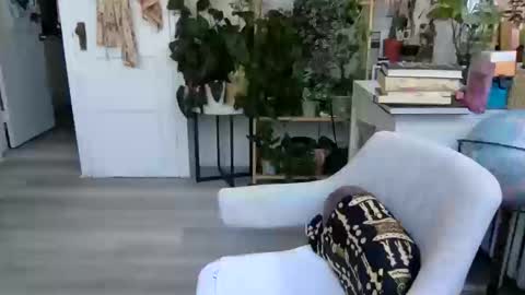 Snapshot of lolalustful chatting on 10/17/25, 04:53 Lola Lustful online show from 10/17/25, 04:53