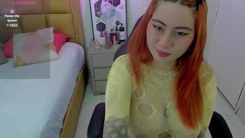 Snapshot of lolamaxi chatting on 03/10/25, 03:34 LOLA online show from 03/10/25, 03:34