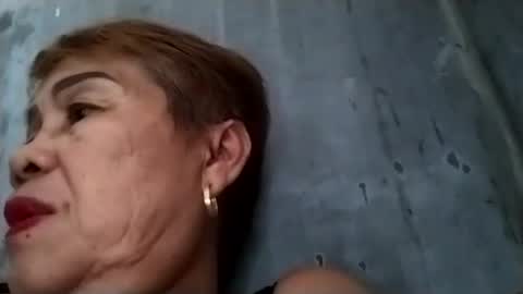 Snapshot of lolamommie chatting on 02/18/25, 07:10 tey online show from 02/18/25, 07:10