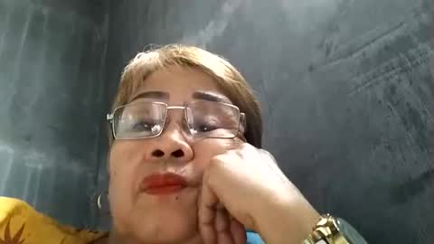 Snapshot of lolamommie chatting on 02/20/25, 06:50 tey online show from 02/20/25, 06:50