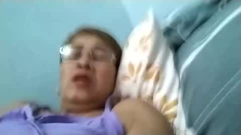 Snapshot of lolamommie chatting on 03/01/25, 07:19 tey online show from 03/01/25, 07:19