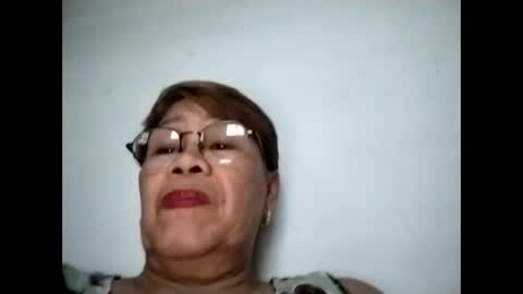 Snapshot of lolamommie chatting on 02/04/26, 06:41 tey online show from 02/04/26, 06:41