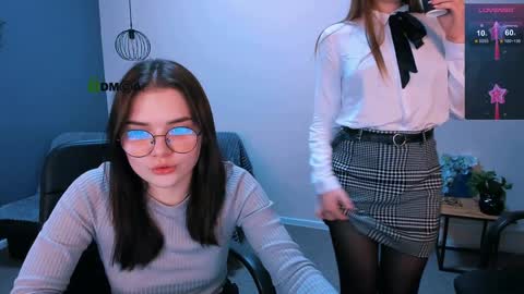 Snapshot of lolamrrr chatting on 12/10/24, 03:55 Lola pvt is OPEN online show from 12/10/24, 03:55