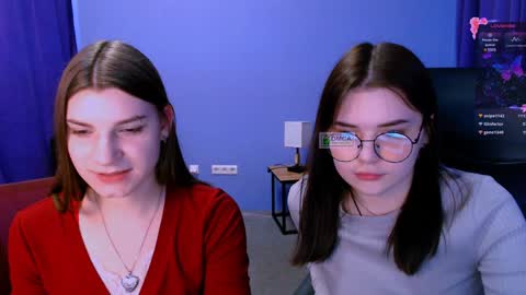 Snapshot of lolamrrr chatting on 12/11/24, 12:23 Lola pvt is OPEN online show from 12/11/24, 12:23