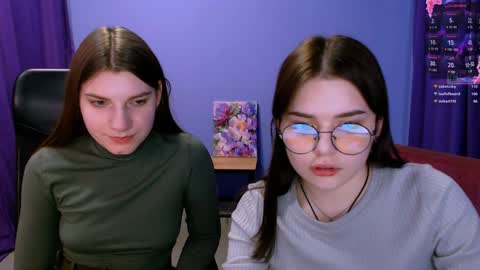 Snapshot of lolamrrr chatting on 12/13/24, 03:43 Lola pvt is OPEN online show from 12/13/24, 03:43