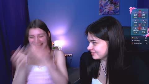 Snapshot of lolamrrr chatting on 12/23/24, 12:41 Lola pvt is OPEN online show from 12/23/24, 12:41