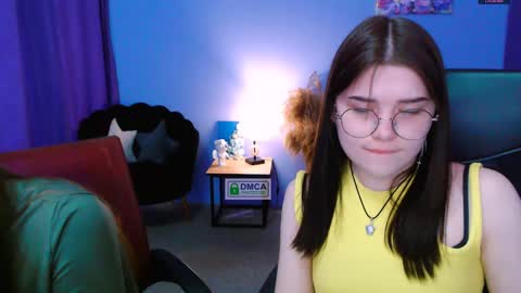 Snapshot of lolamrrr chatting on 01/15/25, 12:58 Lola pvt is OPEN online show from 01/15/25, 12:58