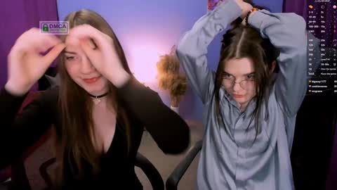 Snapshot of lolamrrr chatting on 01/23/25, 03:32 Lola pvt is OPEN online show from 01/23/25, 03:32