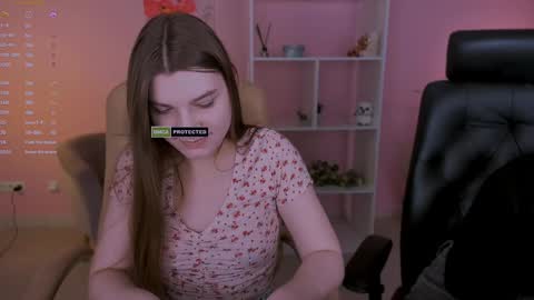 Snapshot of lolamrrr chatting on 02/06/25, 12:48 Lola pvt is OPEN online show from 02/06/25, 12:48