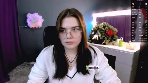 Snapshot of lolamrrr chatting on 02/11/25, 01:09 Lola pvt is OPEN online show from 02/11/25, 01:09