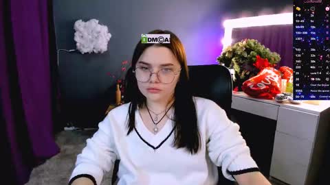 Snapshot of lolamrrr chatting on 02/14/25, 04:09 Lola pvt is OPEN online show from 02/14/25, 04:09