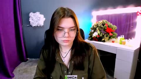 Snapshot of lolamrrr chatting on 02/19/25, 09:39 Lola pvt is OPEN online show from 02/19/25, 09:39