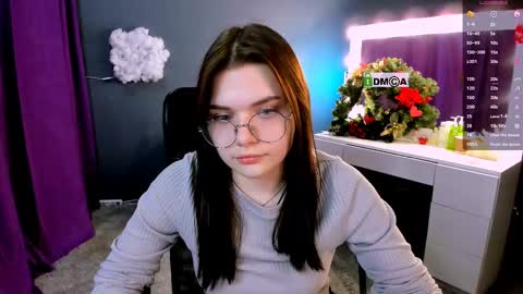 Snapshot of lolamrrr chatting on 02/19/25, 03:49 Lola pvt is OPEN online show from 02/19/25, 03:49