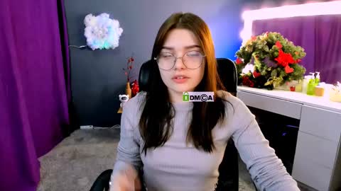 Snapshot of lolamrrr chatting on 02/21/25, 09:34 Lola pvt is OPEN online show from 02/21/25, 09:34