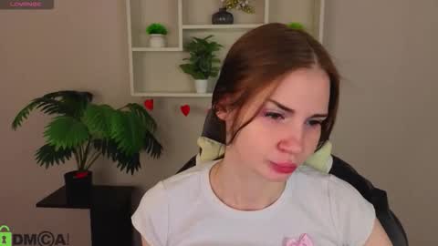 Lola online show from 02/17/26, 09:17