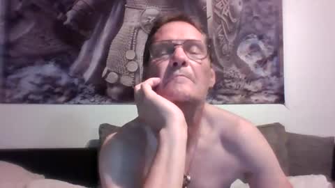 Snapshot of lolfun66 chatting on 07/12/26, 07:38 lolfun66 online show from 07/12/26, 07:38